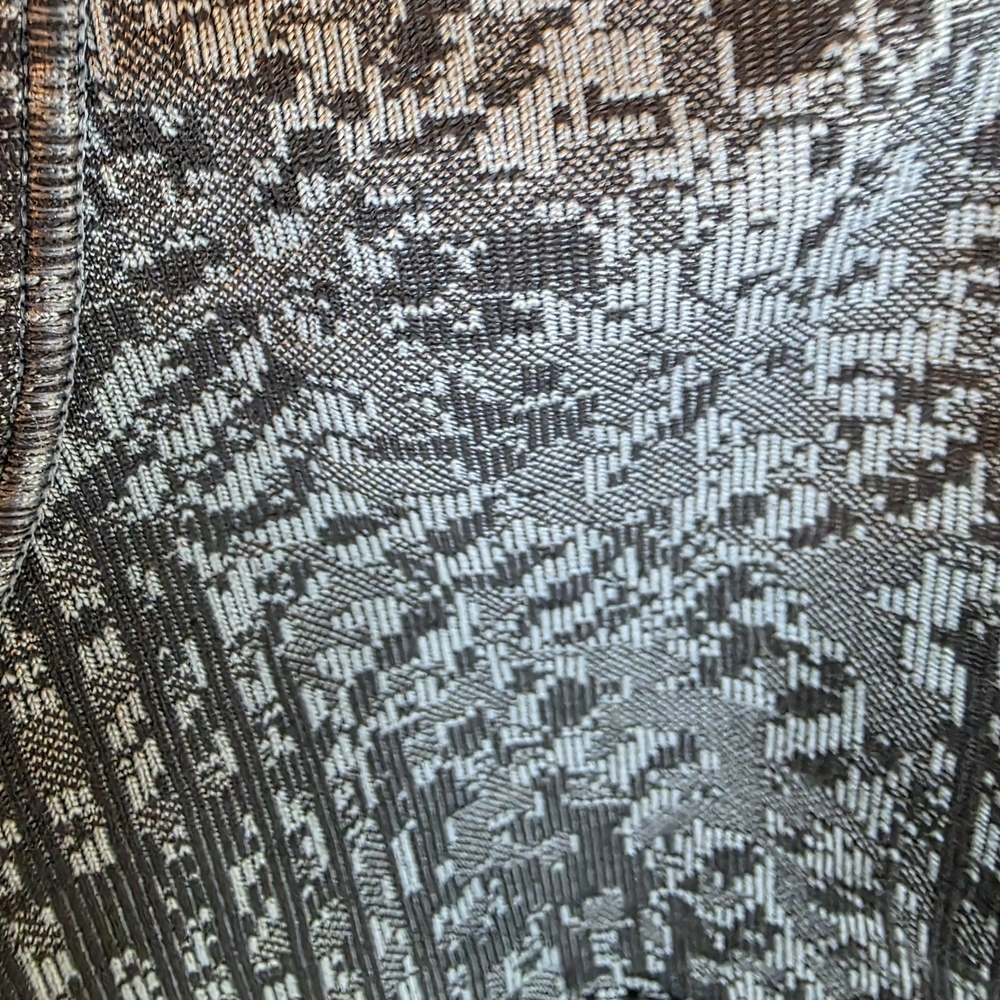 Lululemon Ebb to Train Bra Medium Support, C/D Cup - Pattern Mixing Black / Rhin - Picture 5 of 5